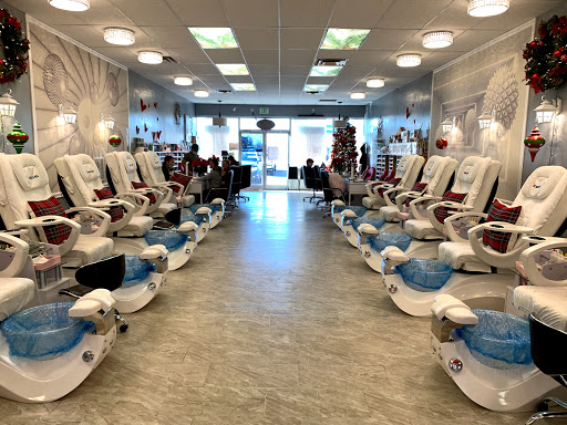 MY Nails & Spa interior